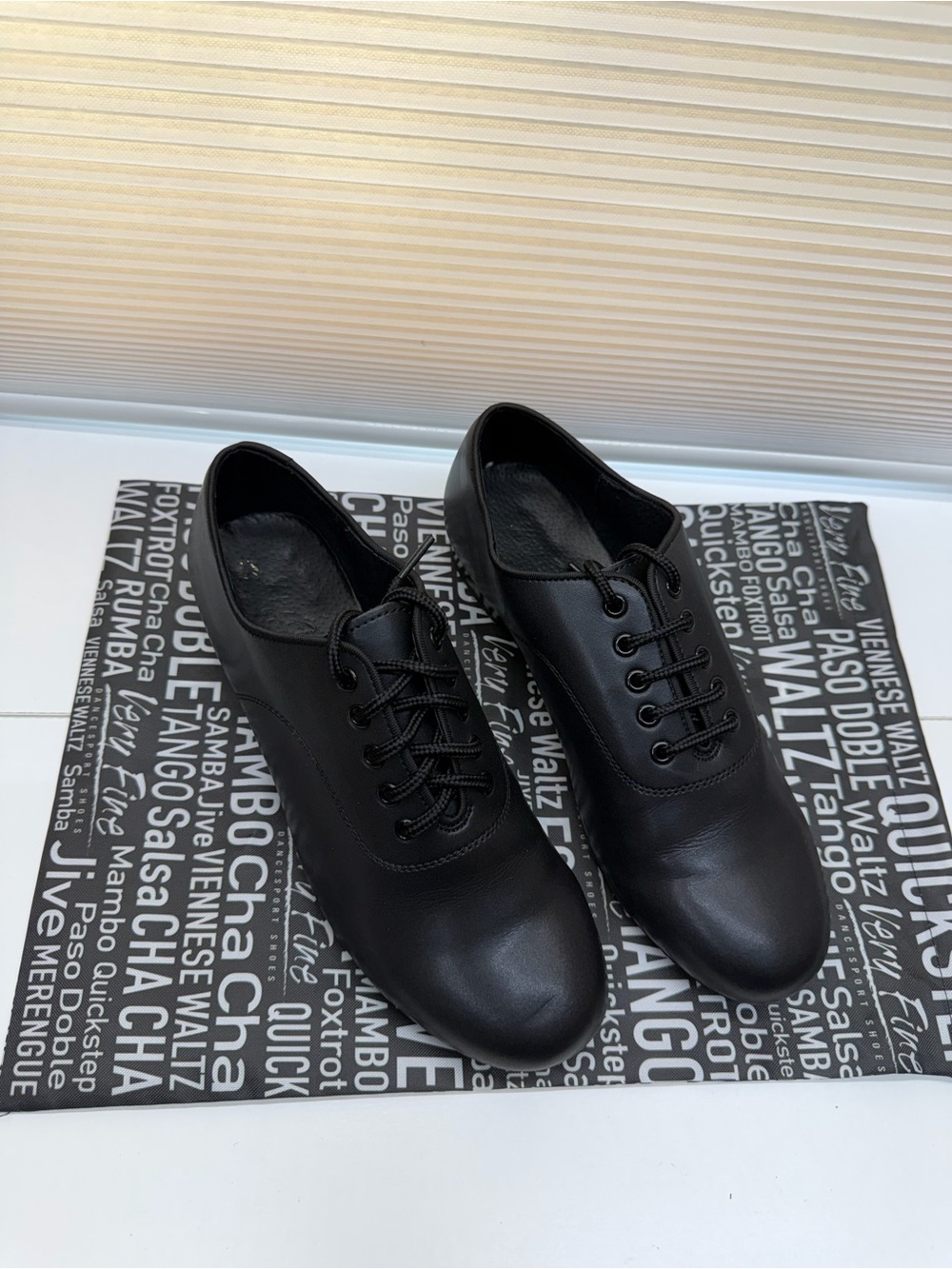 Very Fine Mens Comfortable Salsa Shoes